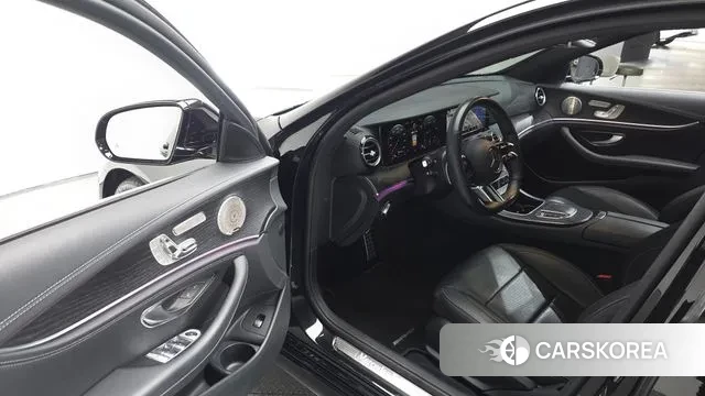 Mercedes-Benz E-Class W213 2022 Черный из Кореи, фото 2