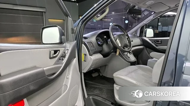 Hyundai The New Grand Starex 2018 Синий из Кореи, фото 2