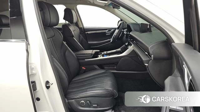 Genesis GV80 2022 Белый из Кореи, фото 2