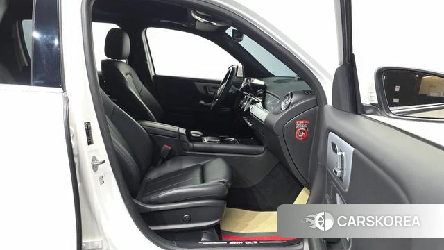 Mercedes-Benz GLB-Class X247 2021 Белый из Кореи, фото 2