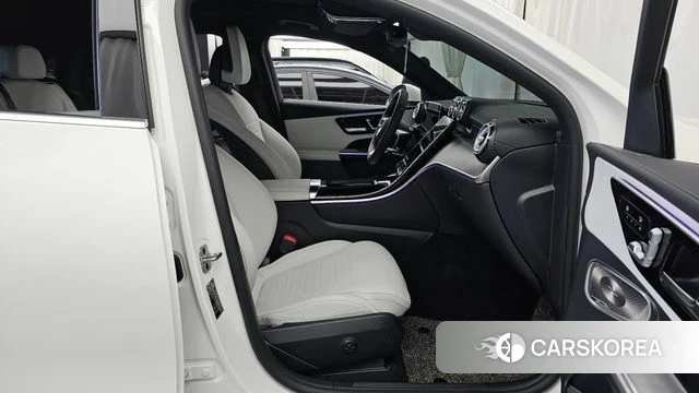 Mercedes-Benz GLC-Class X254 2025 Белый из Кореи, фото 2