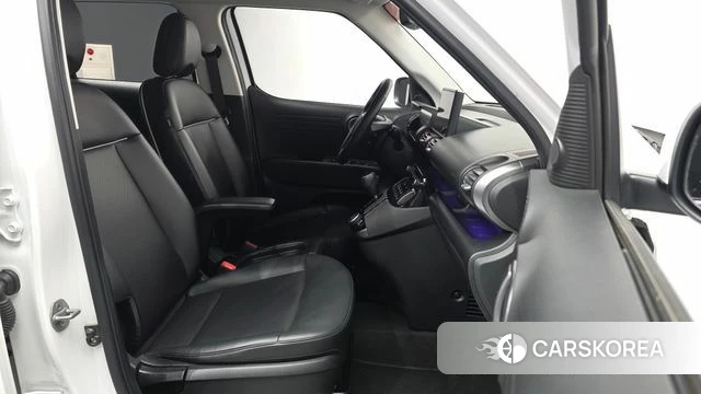 Hyundai Casper 2022 Белый из Кореи, фото 2