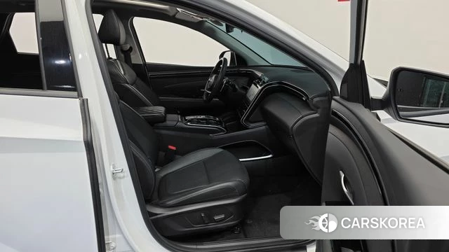 Hyundai Tucson (NX4) 2023 Белый из Кореи, фото 2