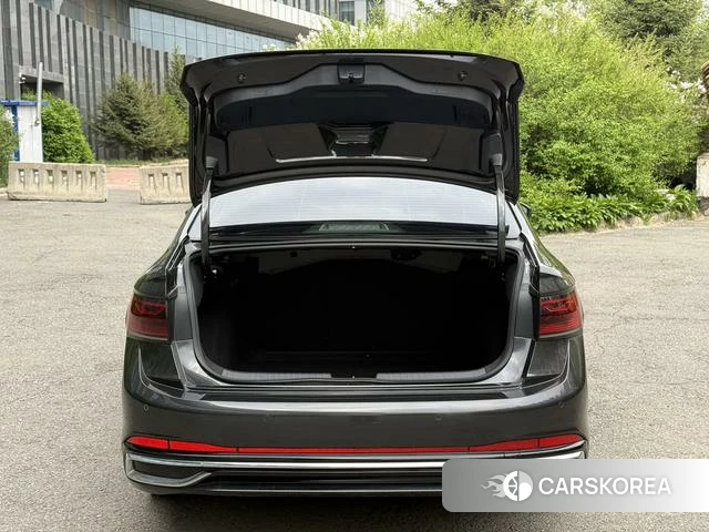 Volkswagen Sagitar 2022 Черный из Китая, фото 2