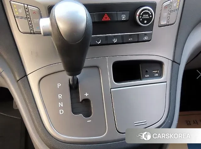 Hyundai The New Grand Starex 2019 Белый из Кореи, фото 2