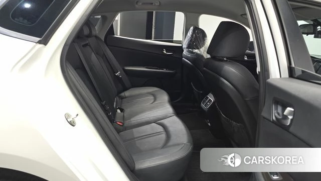 Kia The New K5 2nd generation 2019 Белый из Кореи, фото 2
