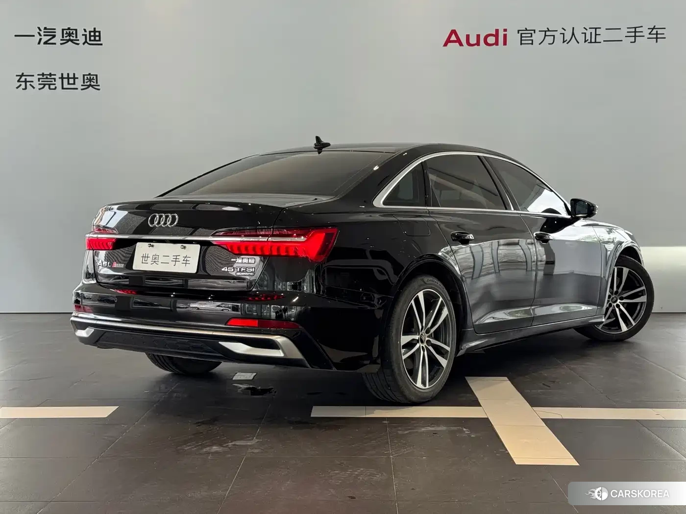 Audi A6L 2023 Черный из Китая, фото 2
