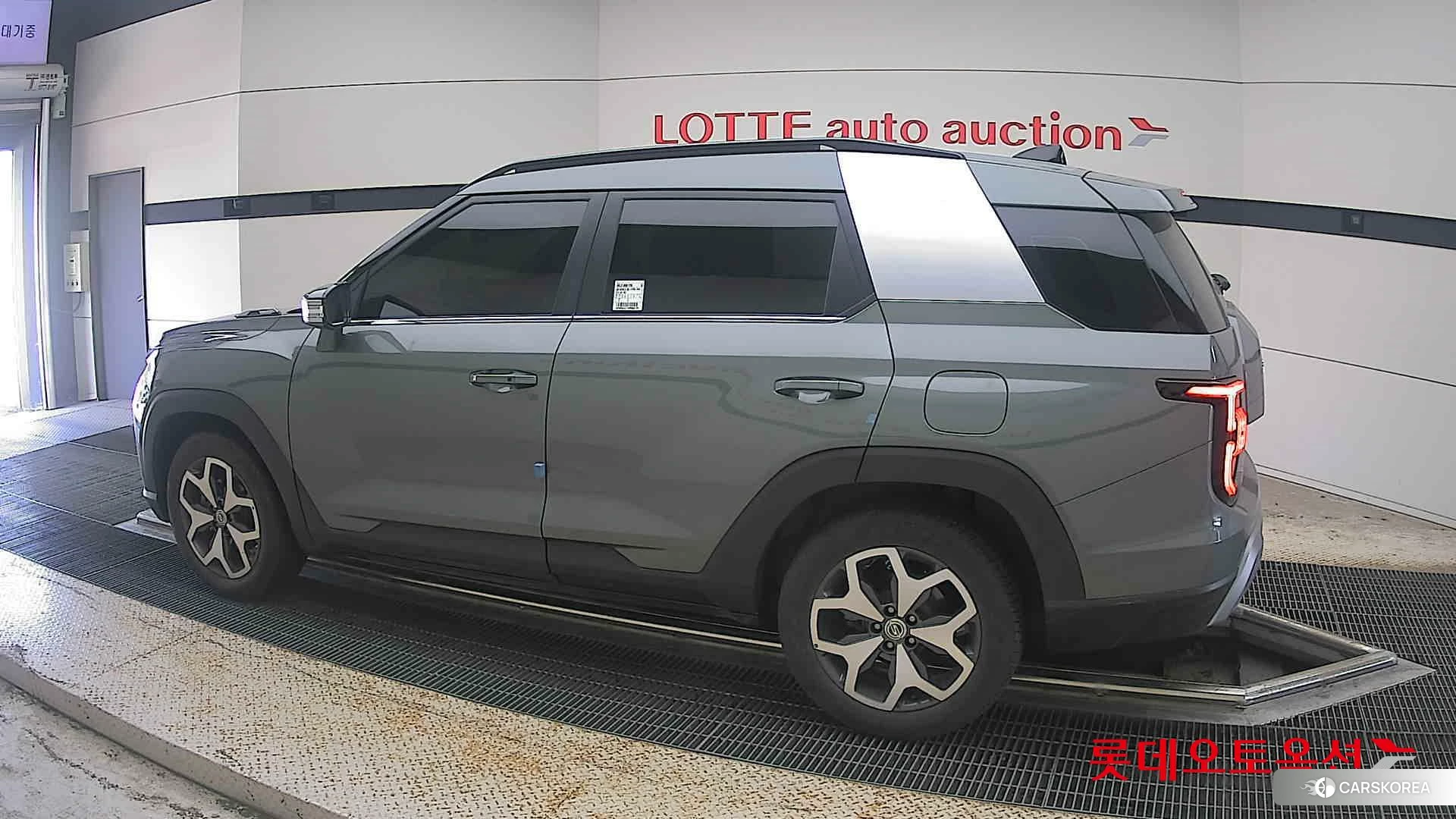 SsangYong Torres 2023 Forest Green из Кореи, фото 2