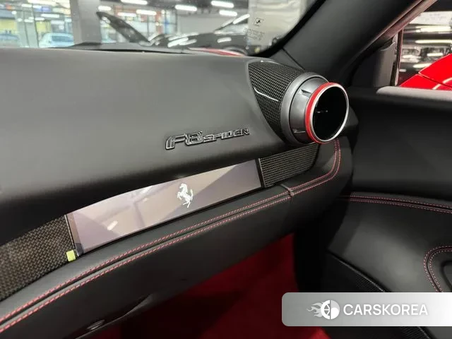 Ferrari F8 Spider 2021 Красный из Кореи, фото 2