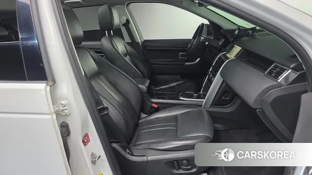 Land Rover Discovery Sports 2018 Белый из Кореи, фото 2