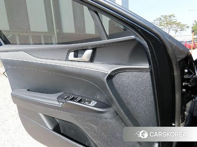 Kia The New K5 Hybrid 3rd generation 2024 Черный из Кореи, фото 2