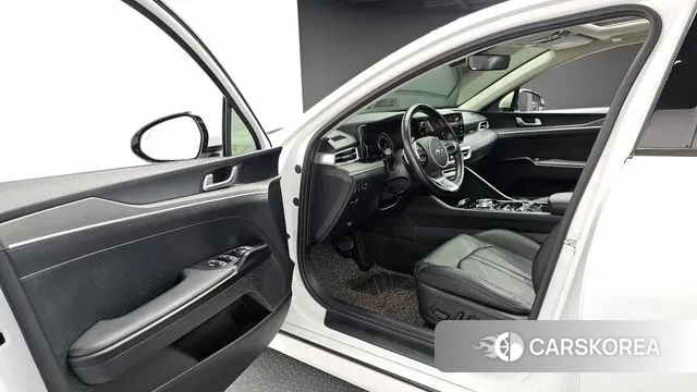 Kia K5 3rd generation 2020 Белый из Кореи, фото 2