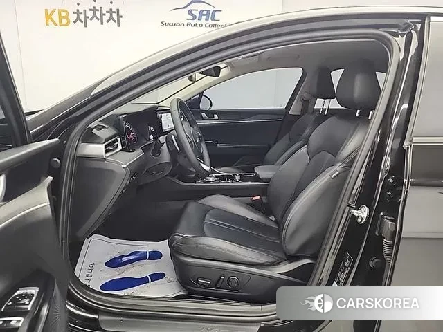 Kia K5 3rd generation 2021 Черный из Кореи, фото 2