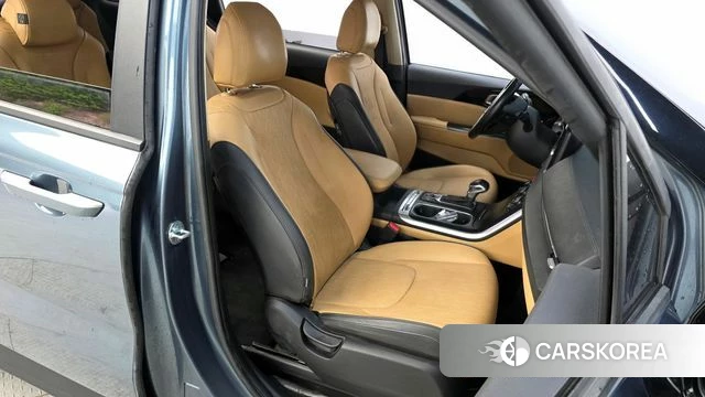 Kia Carnival 4th generation 2022 Небесно-голубой из Кореи, фото 2