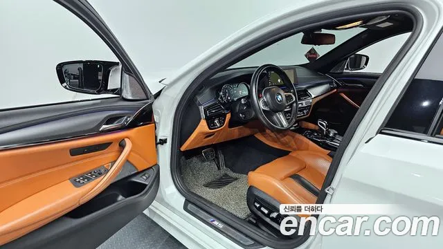BMW M5 (F90) 2018 Белый из Кореи, фото 2