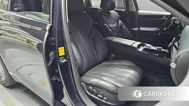 Genesis G80 (RG3) 2022 Черный из Кореи, фото 2