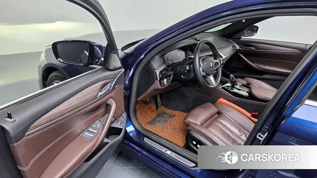 BMW 5 Series (G30) 2020 Синий из Кореи, фото 2