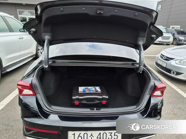 Kia K5 3rd generation 2022 Черный из Кореи, фото 2