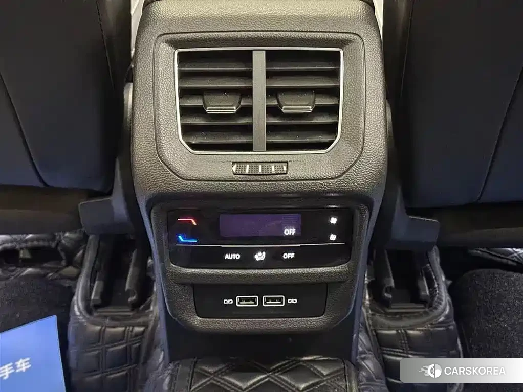 Volkswagen Tayron 2024 Silver/gray из Китая, фото 2