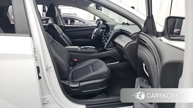 Hyundai Tucson (NX4) 2021 Белый из Кореи, фото 2