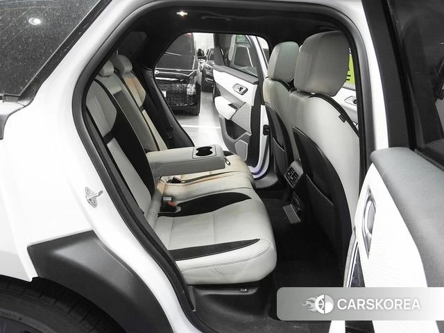 Land Rover Range Rover Velar 2018 Белый из Кореи, фото 2