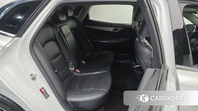 Hyundai The New Grandeur IG Hybrid 2022 Белый из Кореи, фото 2