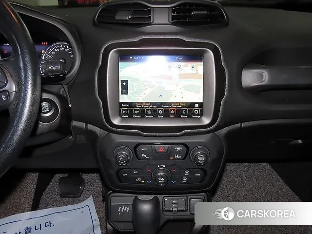 Jeep Renegade 2021 Черный из Кореи, фото 2