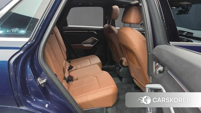 Audi Q3 (F3) 2020 Синий из Кореи, фото 2