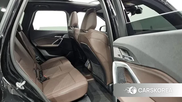 BMW X1 (U11) 2023 Черный из Кореи, фото 2