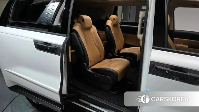 Kia Carnival 4th generation 2022 Белый из Кореи, фото 2