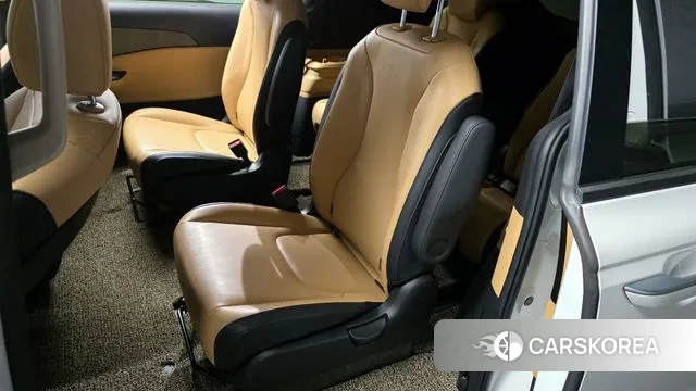 Kia Carnival 4th generation 2021 Белый из Кореи, фото 2