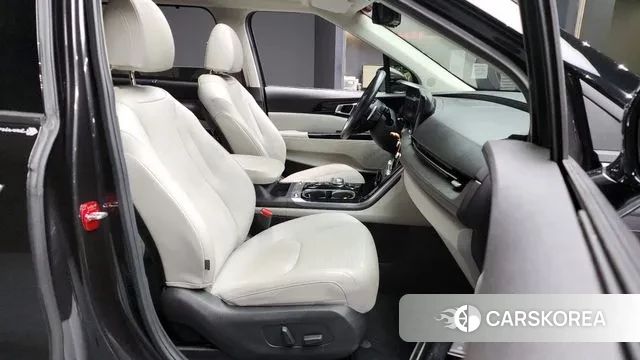 Kia Carnival 4th generation 2021 Серый из Кореи, фото 2