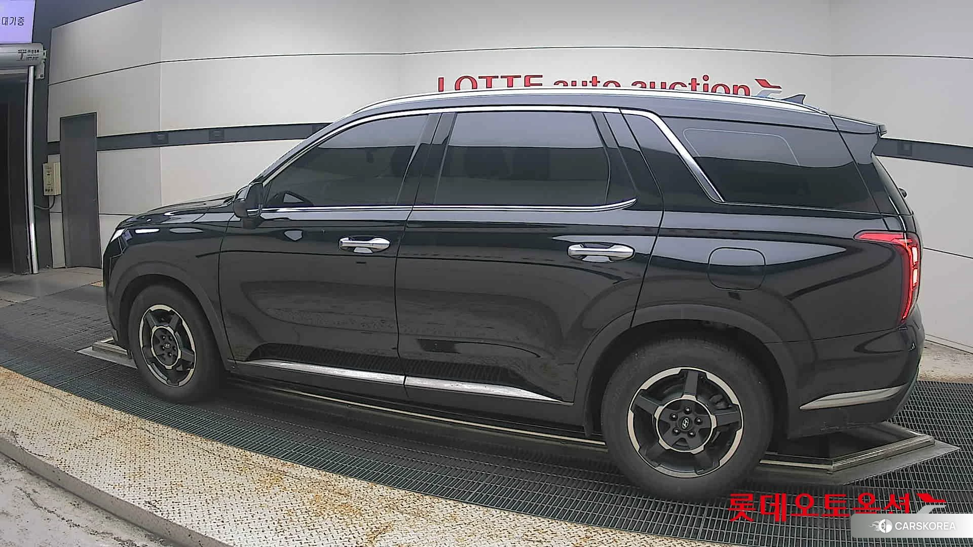 Hyundai Palisade 2023 Abyss Black Pearl из Кореи, фото 2