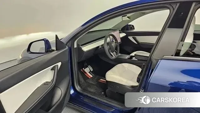 Tesla Model Y 2021 Синий из Кореи, фото 2
