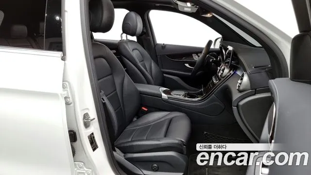 Mercedes-Benz GLC-Class X253 2020 Белый из Кореи, фото 2