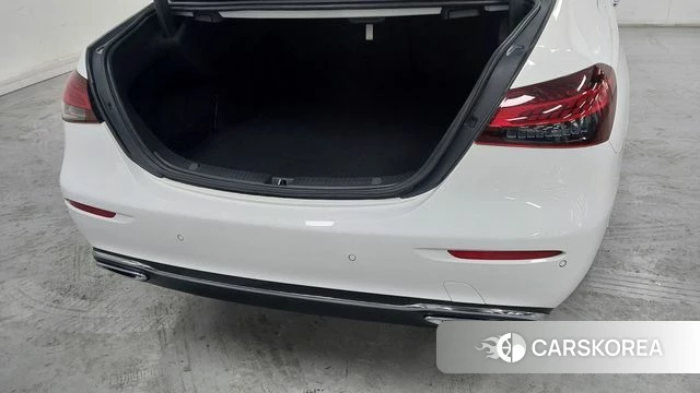 Mercedes-Benz E-Class W213 2022 Белый из Кореи, фото 2