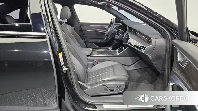 Audi A6 (C8) 2020 Черный из Кореи, фото 2