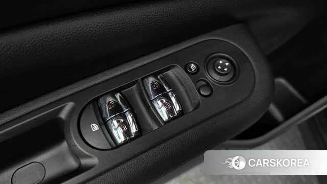Mini Cooper D Clubman 2018 Красный из Кореи, фото 2