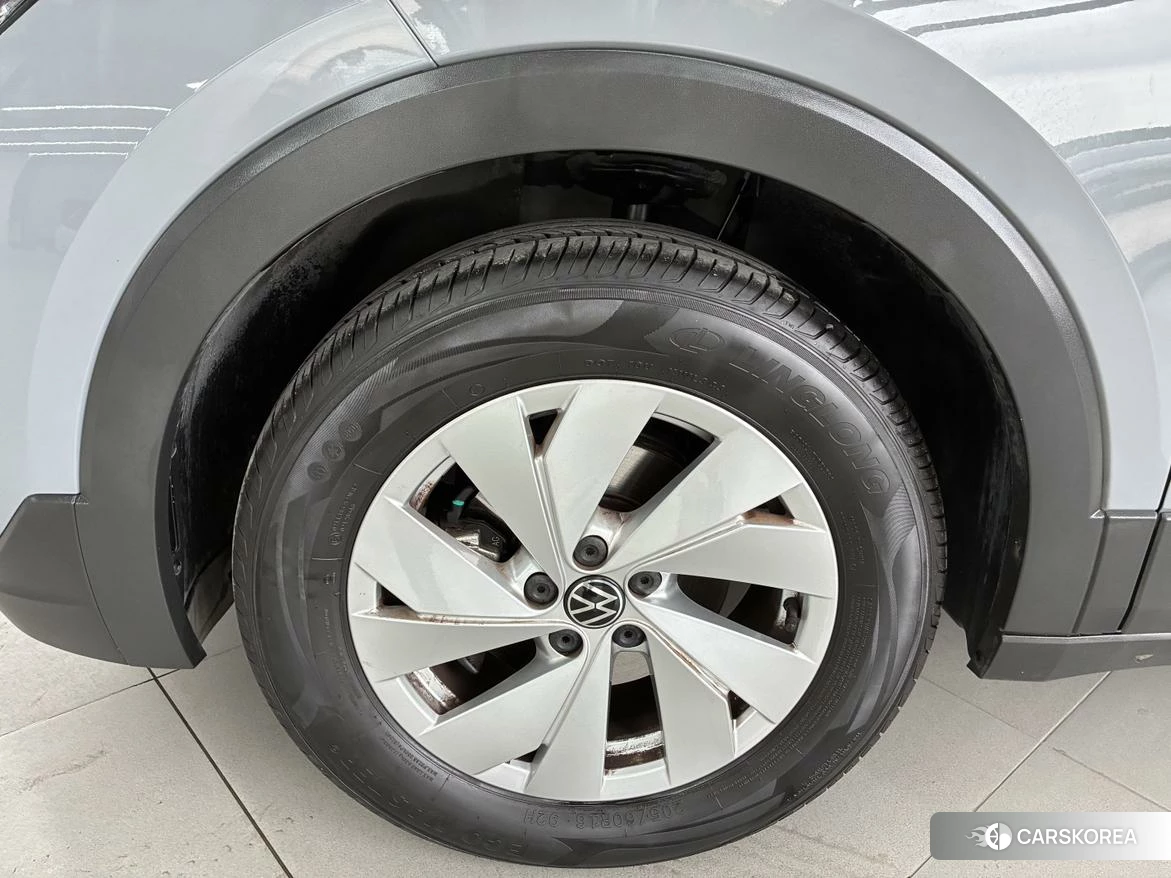 Volkswagen Tuyue 2025 Темно-серый из Китая, фото 2