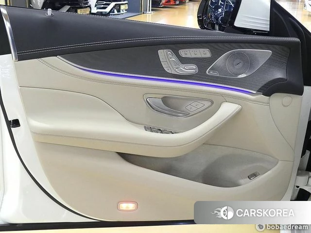 Mercedes-Benz AMG GT 2023 Белый из Кореи, фото 2