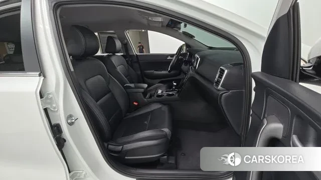 Kia Sportage 4th Generation 2018 Белый из Кореи, фото 2