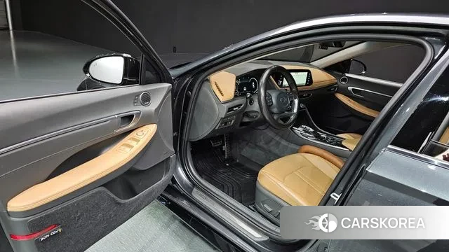 Hyundai Sonata (DN8) 2020 Серый из Кореи, фото 2