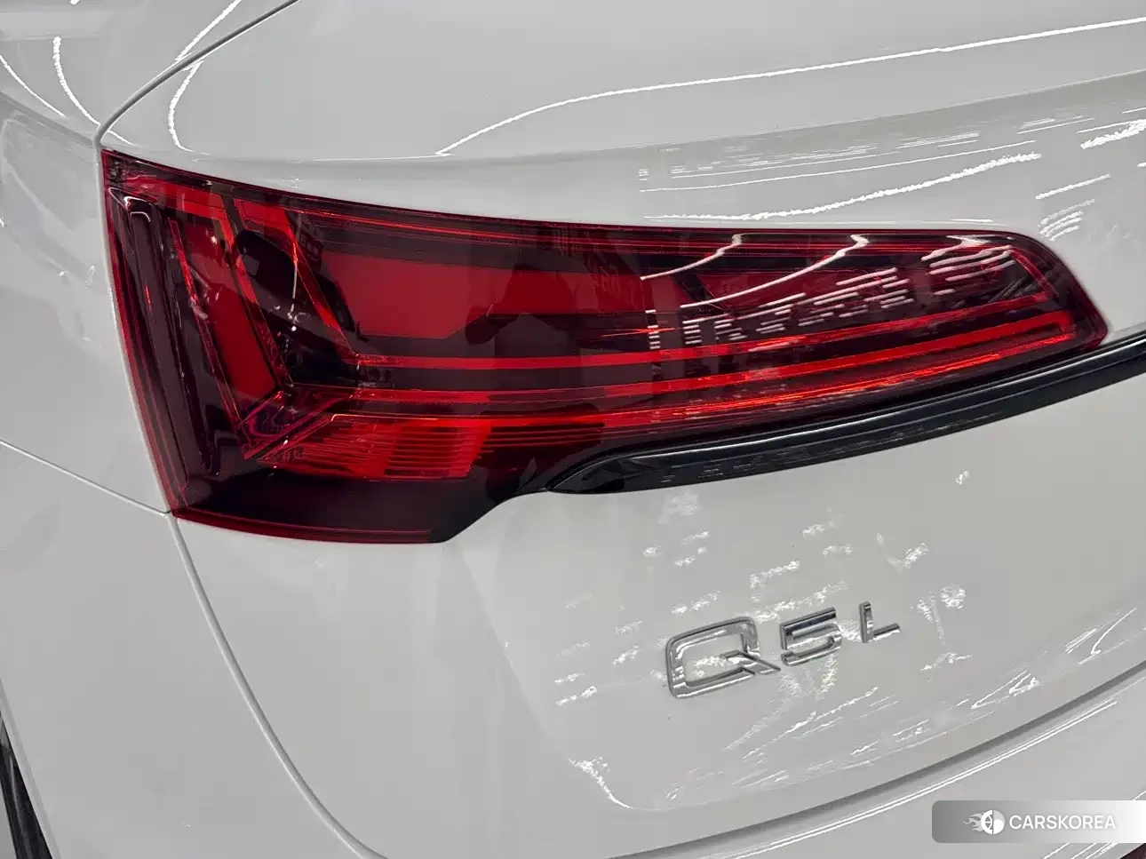 Audi Q5L 2023 Белый из Китая, фото 2