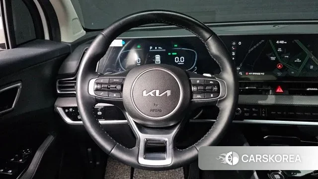 Kia Sportage 5th Generation Hybrid 2024 Белый из Кореи, фото 2