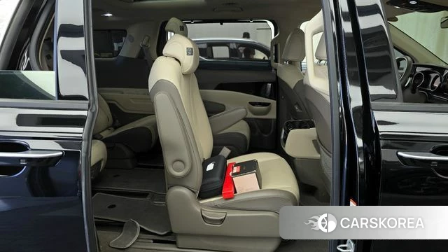 Kia Carnival 4th generation 2021 Черный из Кореи, фото 2