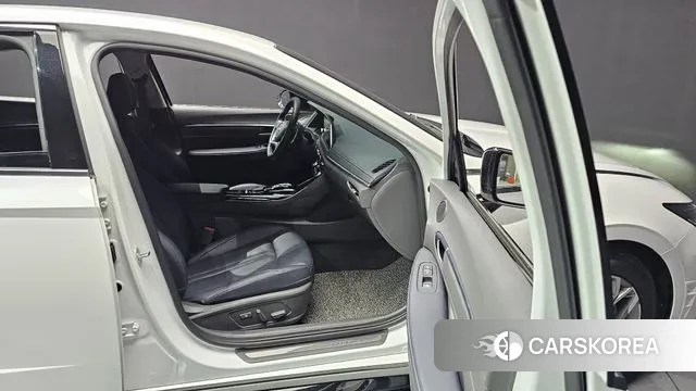 Hyundai Sonata (DN8) 2021 Белый из Кореи, фото 2