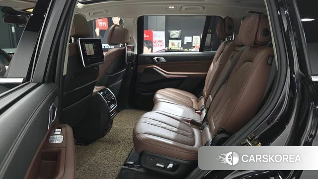 BMW X7 (G07) 2020 Черный из Кореи, фото 2