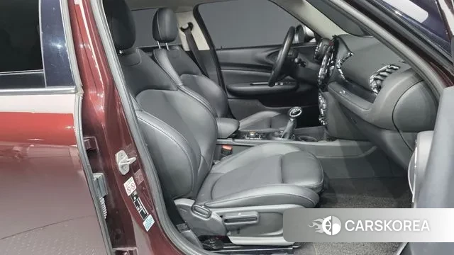 Mini Cooper Clubman 2018 Коричневый из Кореи, фото 2