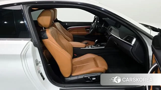 BMW 4 Series (F32) 2018 Белый из Кореи, фото 2