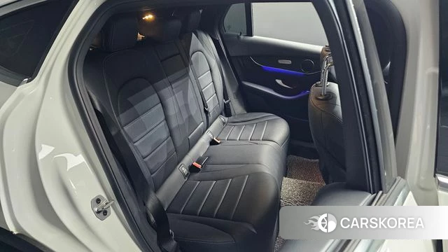 Mercedes-Benz GLC-Class X253 2021 Белый из Кореи, фото 2